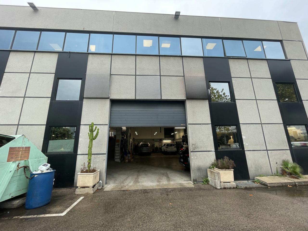 Local d'activité Nice 939m² Location local d'activité Nice Alpes-Maritimes OLACT2316479 0